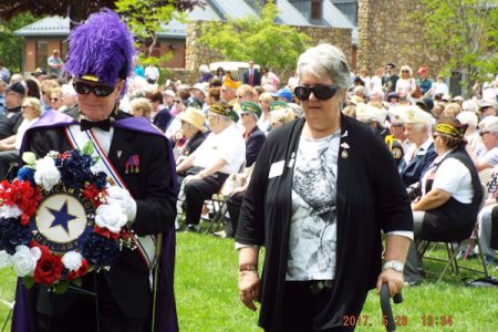 Present Barber lays Auxiliary Wreath at National Cemetery.JPG